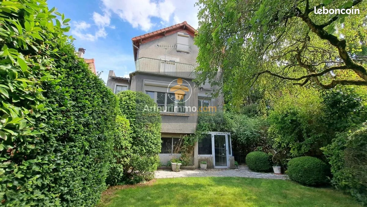 Maison 6 pièces 122 m² · à Sarcelles · 122 m² · 337 000 €