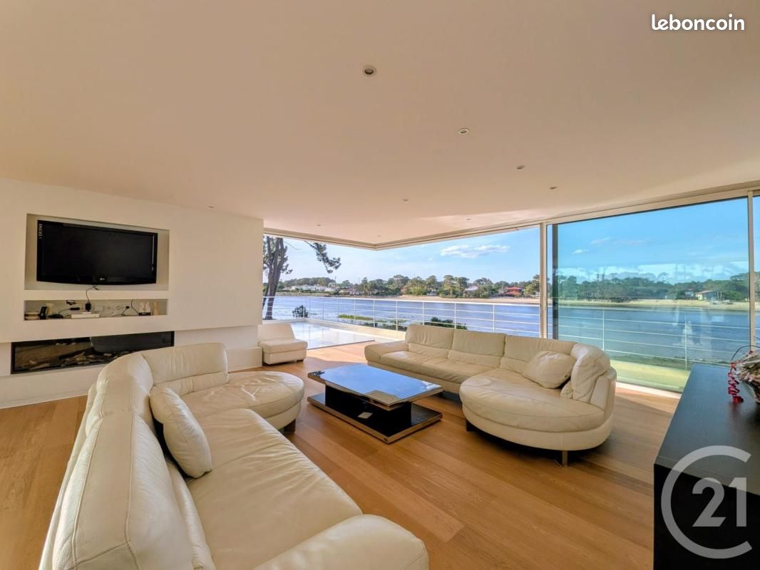Maison 7 pièces 322 m² · à Mimizan · 322 m² · 1 590 000 €