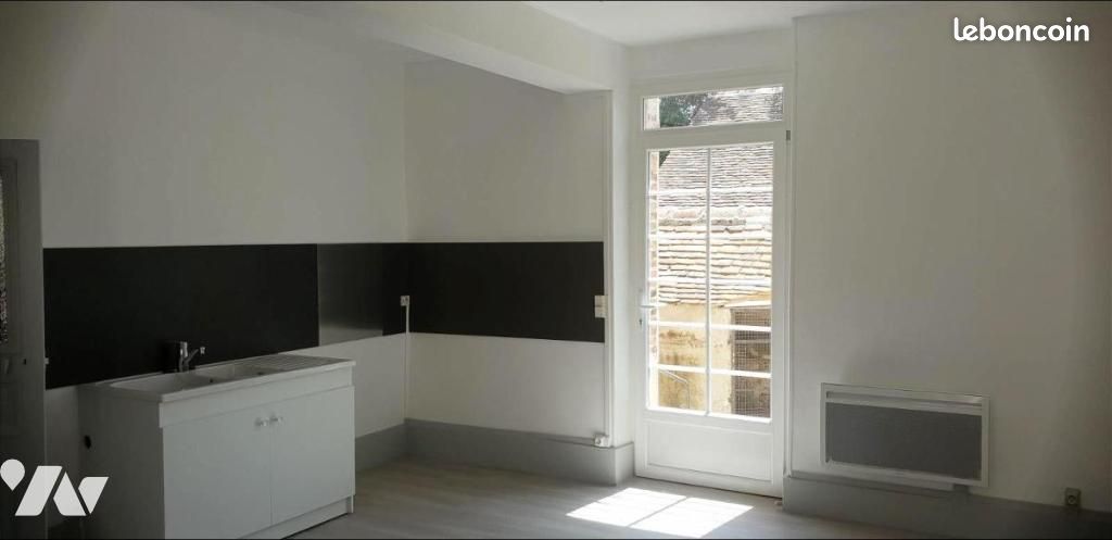 Maison 2 pièces 45 m² · à Ferrières-en-Gâtinais · 45 m² · 559 €/mois