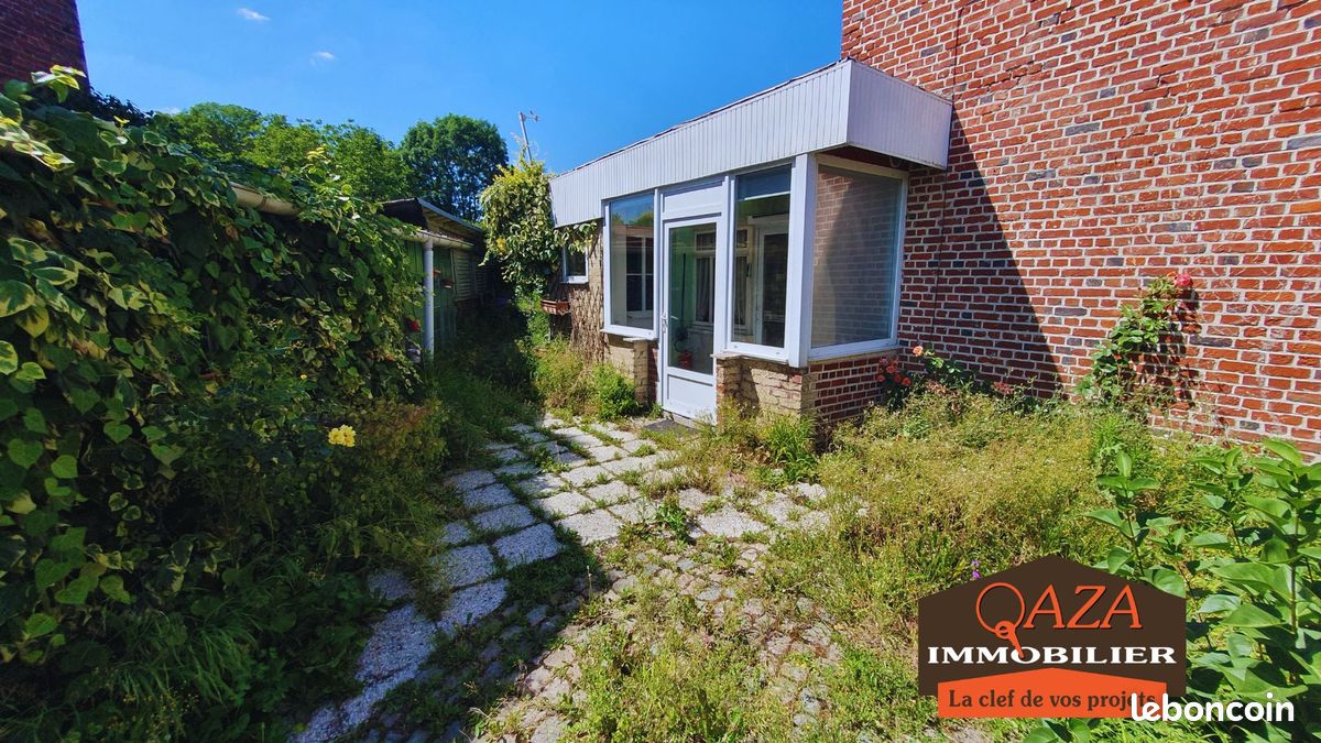 Maison 8 pièces 169 m² · à Baisieux · 169 m² · 270 000 €