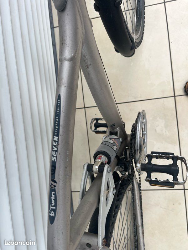 Vélo B Twin Seven (image 2)