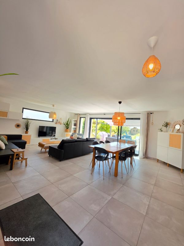 Appartement 5 pièces 140 m² · à Bouville · 140 m² · 1 950 €/mois