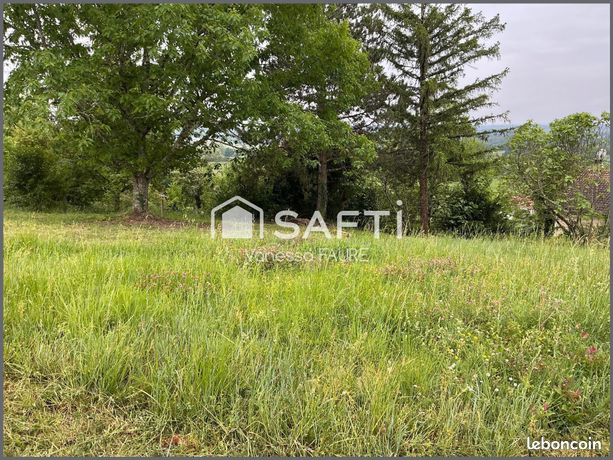 Terrain 830 m² PAILLET