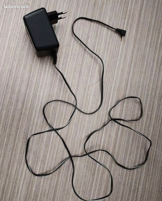 Adaptateur Secteur Sony AC-ES305 Pour Lecteur MiniDisc – DC 3V 500mA (occasion)