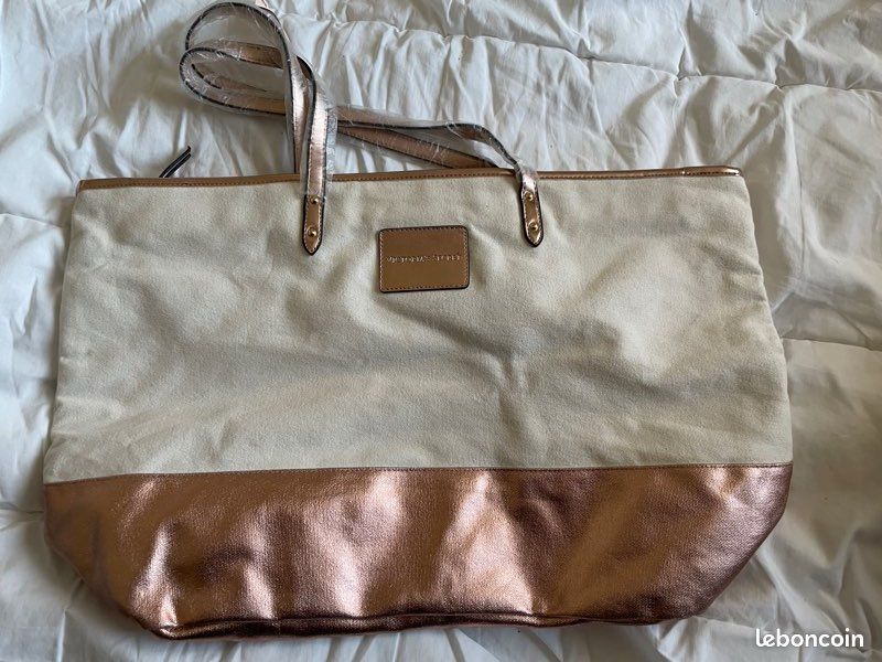 Sac à Main Victoria's Secret Beige Avec Détails Roses - Taille Medium, Style Sacoche, Neuf