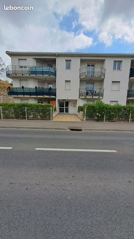 Parking 38 m² · à Perpignan · 38 m² · 87 000 €