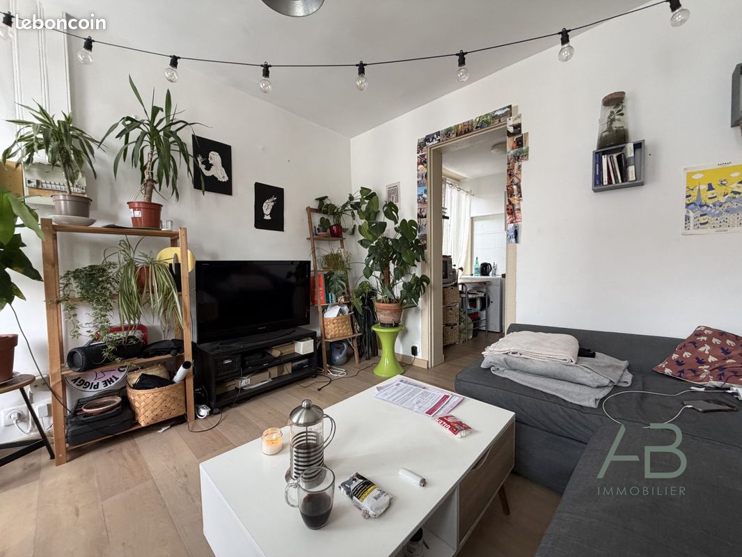 Immeuble 75 m² · à Lille · 75 m² · 304 000 €