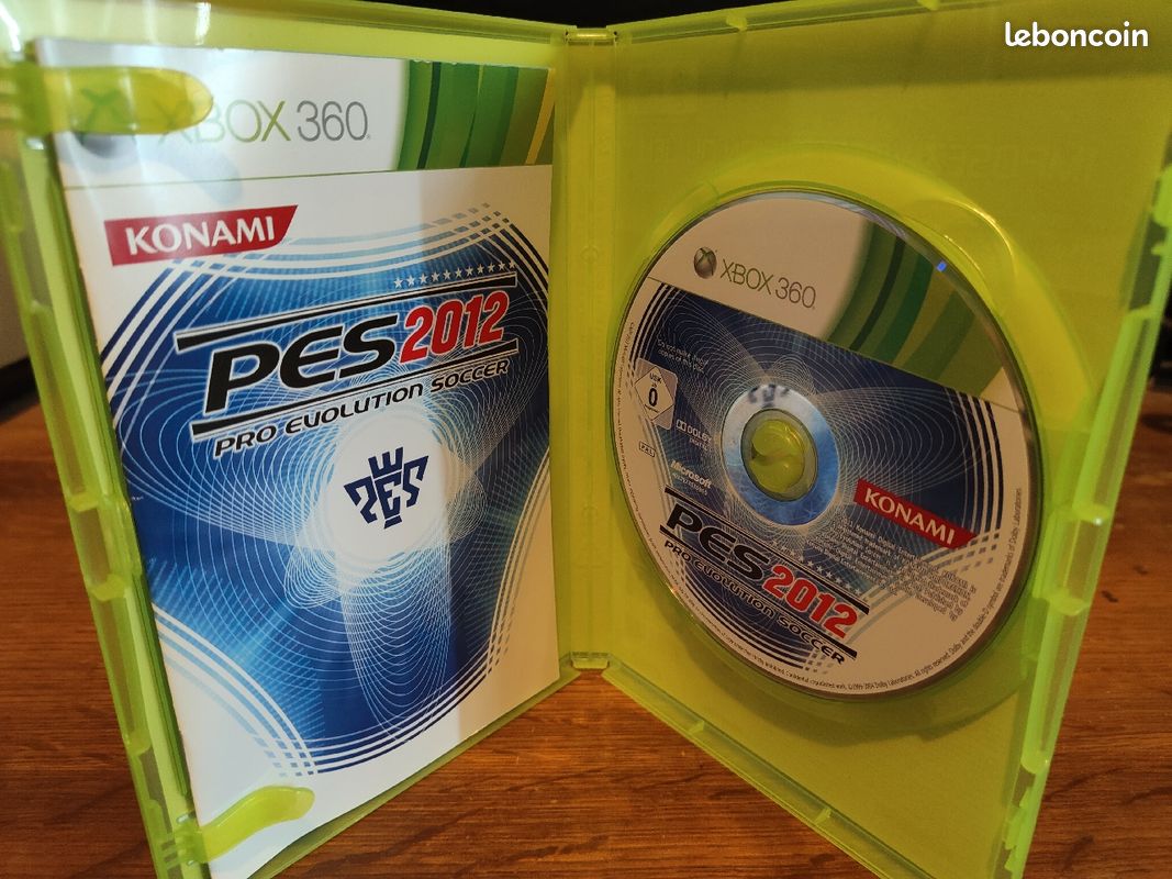 Console Xbox 360 Édition Limitée PES 2006 - Complète Avec Boîte D'origine, Occasion Fonctionnelle