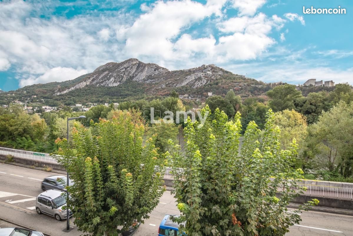Appartement 1 pièce 16 m² · à Grenoble · 16 m² · 52 000 €