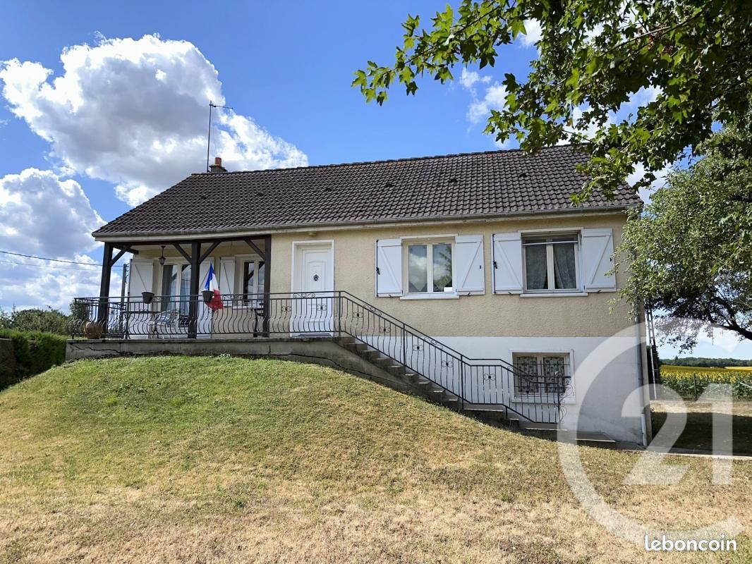 Maison 4 pièces 89 m² · à Donzy · 89 m² · 104 000 €