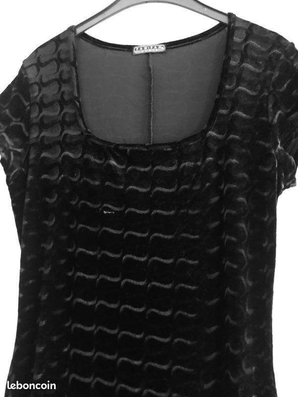 Robe longue velours noir (image 1)
