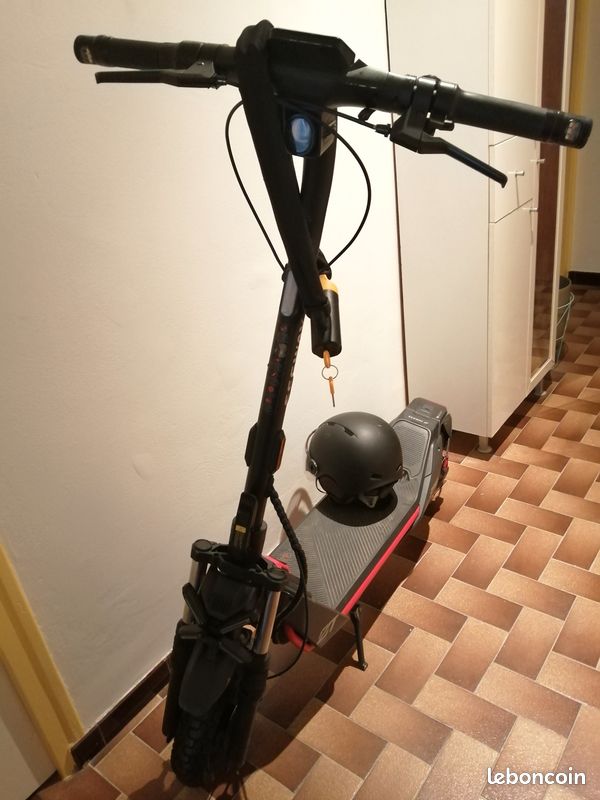 Trottinette Electrique SEGWAY ZT3 Pro 3 très bon état (image 1)