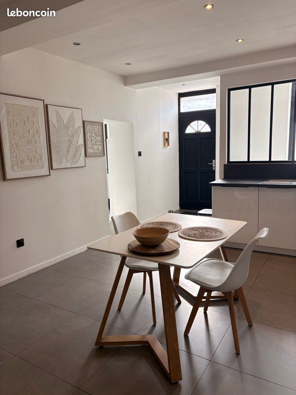 Maison 8 pièces 130 m² · à Pompignan · 130 m² · 175 000 €