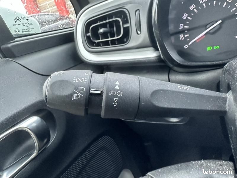 Citroen C3 1.2 PureTech 83ch S&S YOU (image 14)