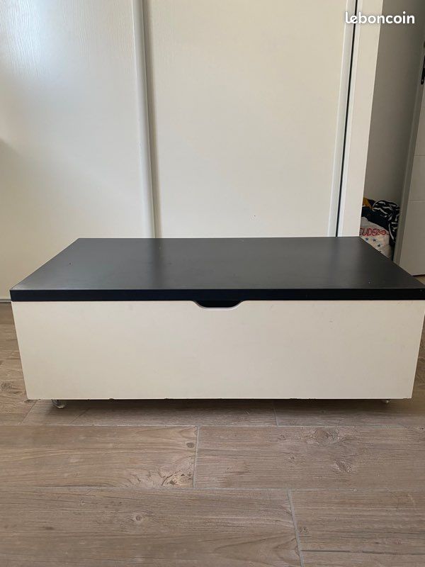 Coffre rangement (image 1)