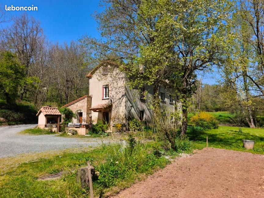 Maison 5 pièces 327 m² · à Réalmont · 327 m² · 249 000 €