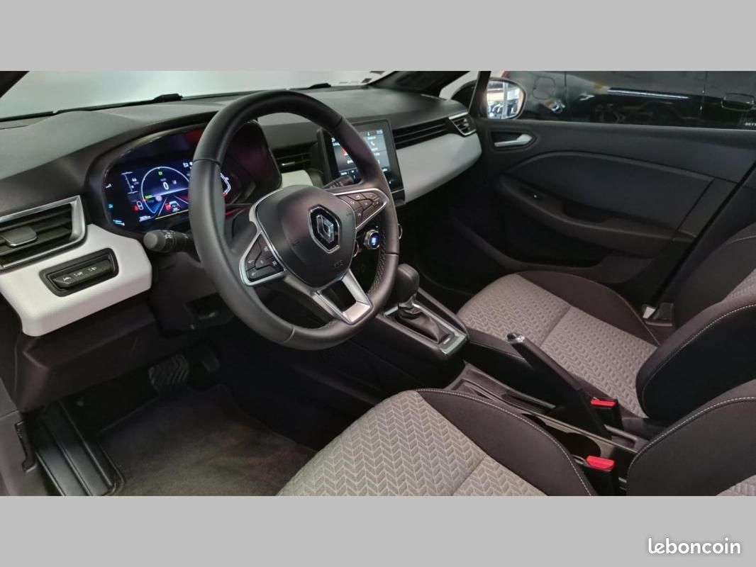 Renault Clio V E-Tech 140 - 21N Limited (image 12)
