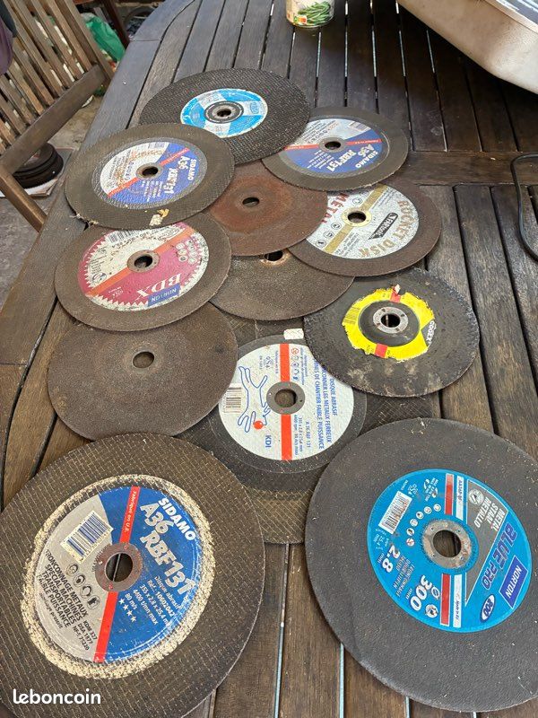 Lot de 11 disques abrasifs Alésage 25,4 mm pour tronçonneuse à métaux (image 1)