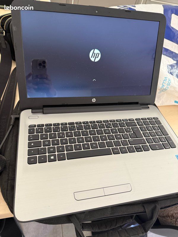 Ordinateur hp pour pièces (image 1)