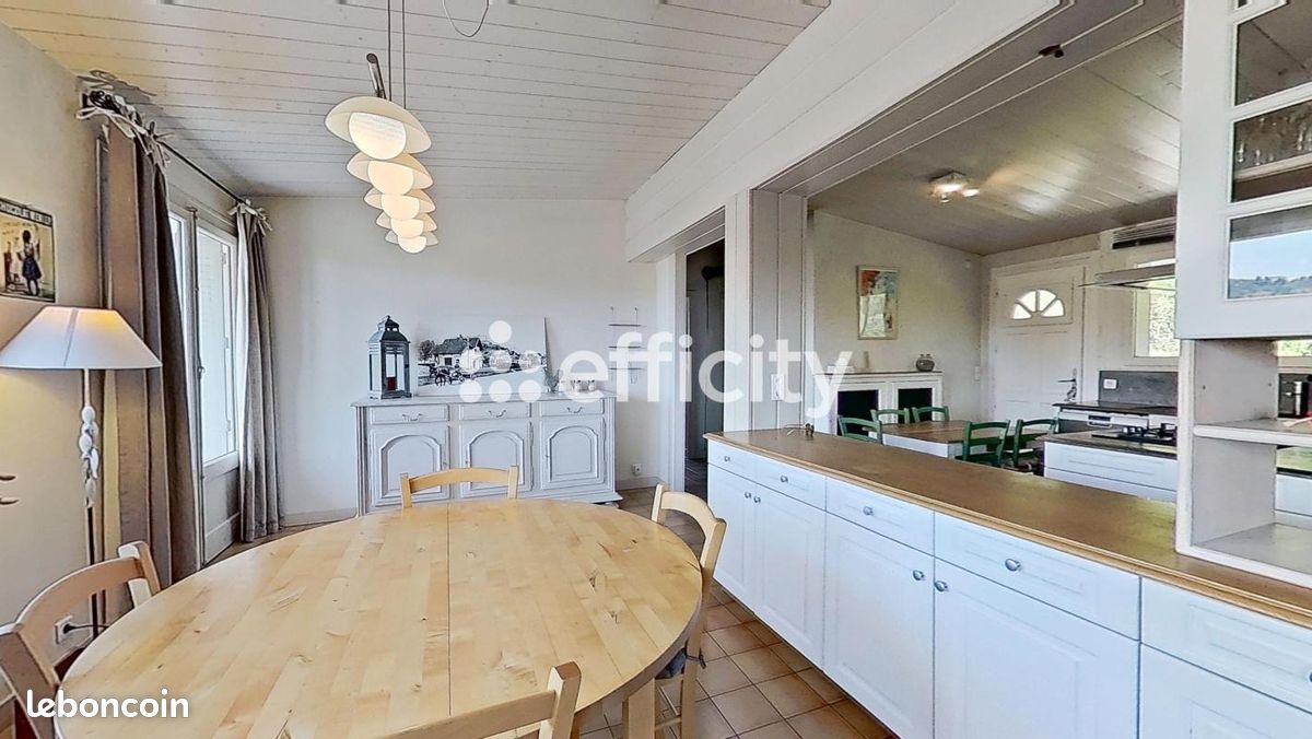 Maison 5 pièces 117 m² · à Viuz-en-Sallaz · 117 m² · 449 000 €