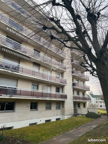 Studio 1 pièce 26 m²