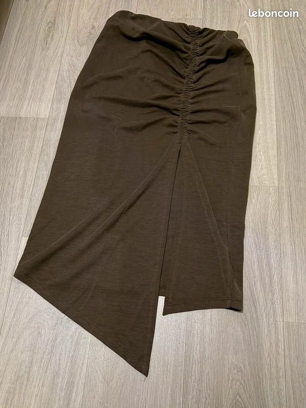 Jupe midi marron drapée asymétrique Naf Naf – taille XS (image 1)