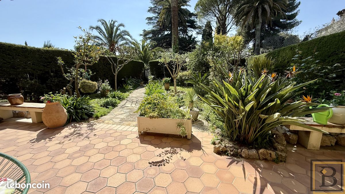 Appartement 4 pièces 100 m² · à Le Cannet · 100 m² · 640 000 €