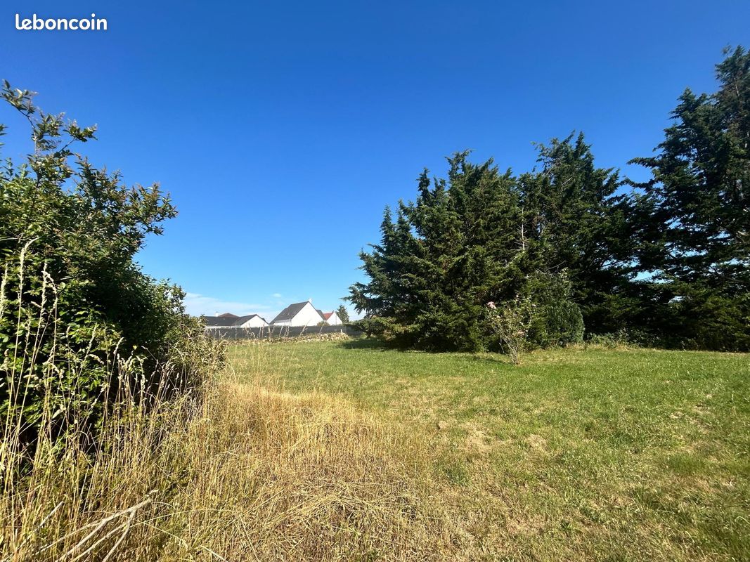 Terrain 952 m² · à Saint-Vallier · 952 m² · 34 000 €
