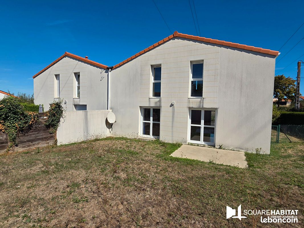Maison 12 pièces 185 m² · à Cholet · 185 m² · 325 500 €