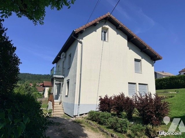 Maison 6 pièces 130 m² · à Les Fins · 130 m² · 214 000 €