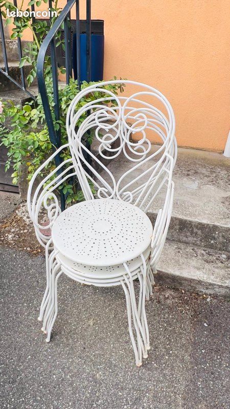 Lot de 4 fauteuils de jardin en métal blanc – Style vintage (image 1)