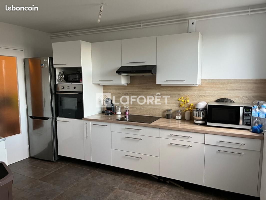 Appartement 3 pièces 66 m² · à Irigny · 66 m² · 858 €/mois