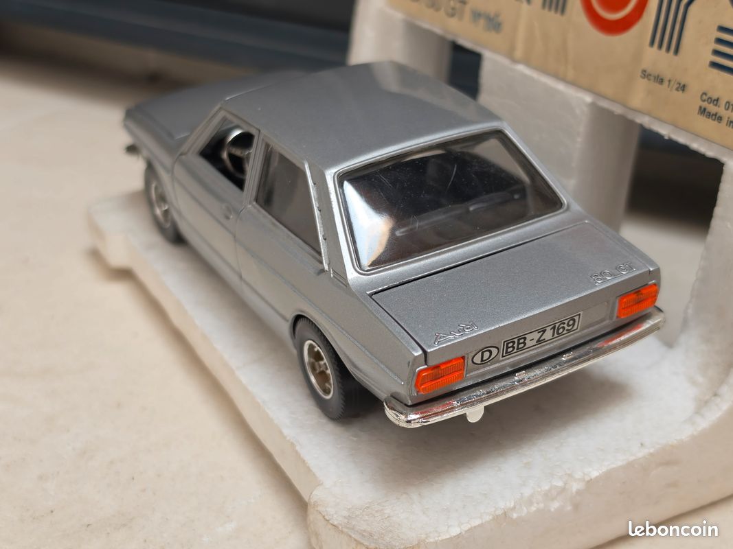Audi 80 GT 1/24 Martoys (image 6)