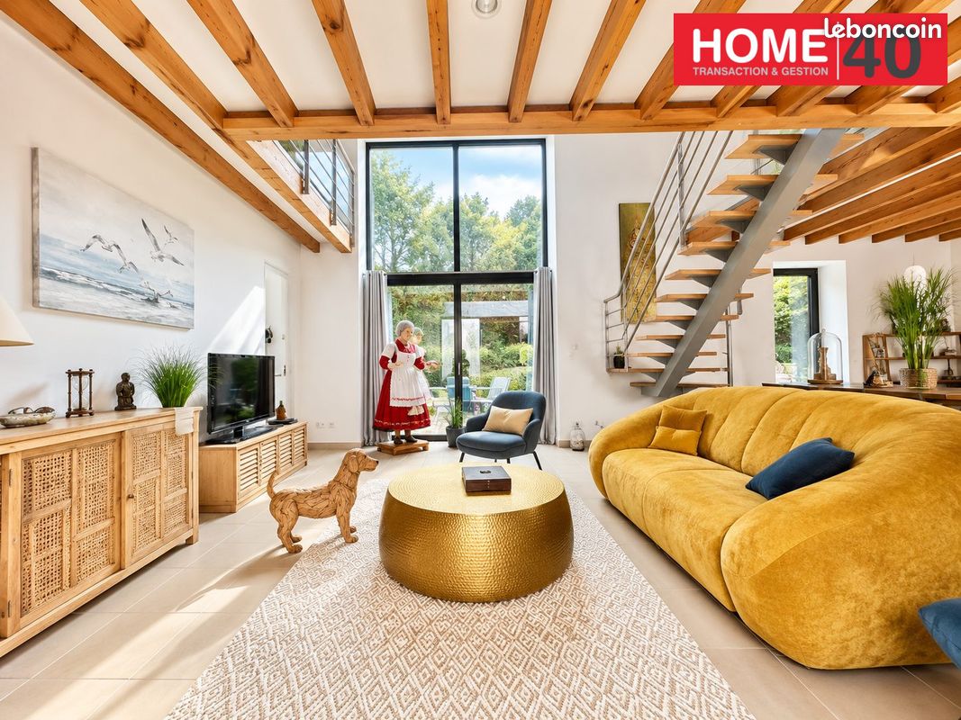 Maison 8 pièces 210 m² · à La Boissière-des-Landes · 210 m² · 690 000 €