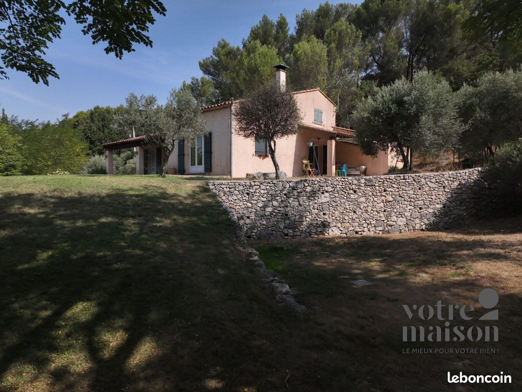 Maison 4 pièces 125 m² · à Simiane-Collongue · 125 m² · 790 000 €
