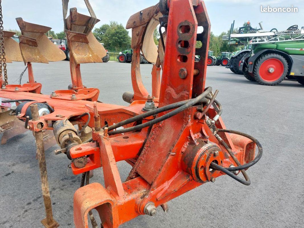 Gregoire Besson RY 41 (image 6)