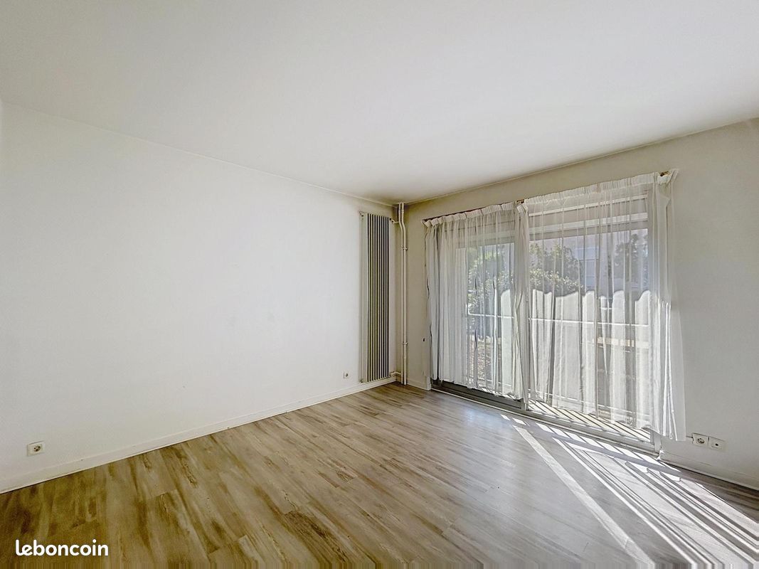 Appartement 1 pièce 27 m² · à Reims · 27 m² · 430 €