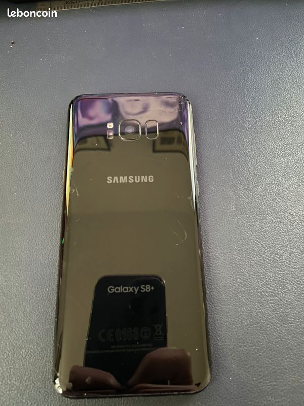 Samsung S8 plus + Coque Spigen + Samsung Gear VR Oculus + Samsung Gear VR Controller (image 3)