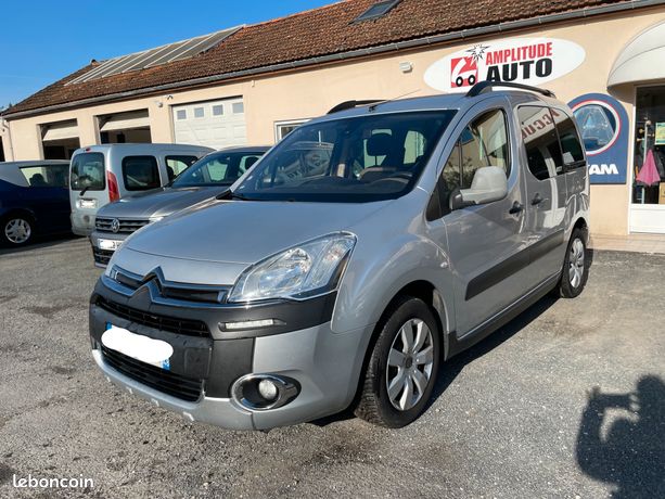 Automobile. Citroën Berlingo d'occasion : famille, loisirs, il sait  (presque) tout faire