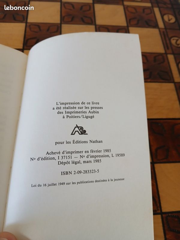 Litterrature Francaise XIX siecle. Victor Hugo Poemes Choisies. Textes integraux etudies par Professeur de Lettres Isabelle & Emmanuel Fraisse Livre de poche Nathan 1985 250 pages et Dossier illustre (image 9)