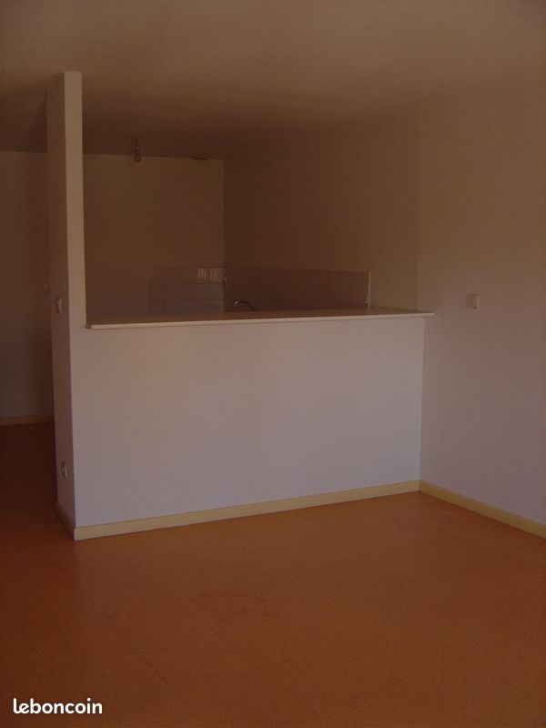 Appartement 3 pièces 66 m² · à Coudes · 66 m² · 500 €/mois