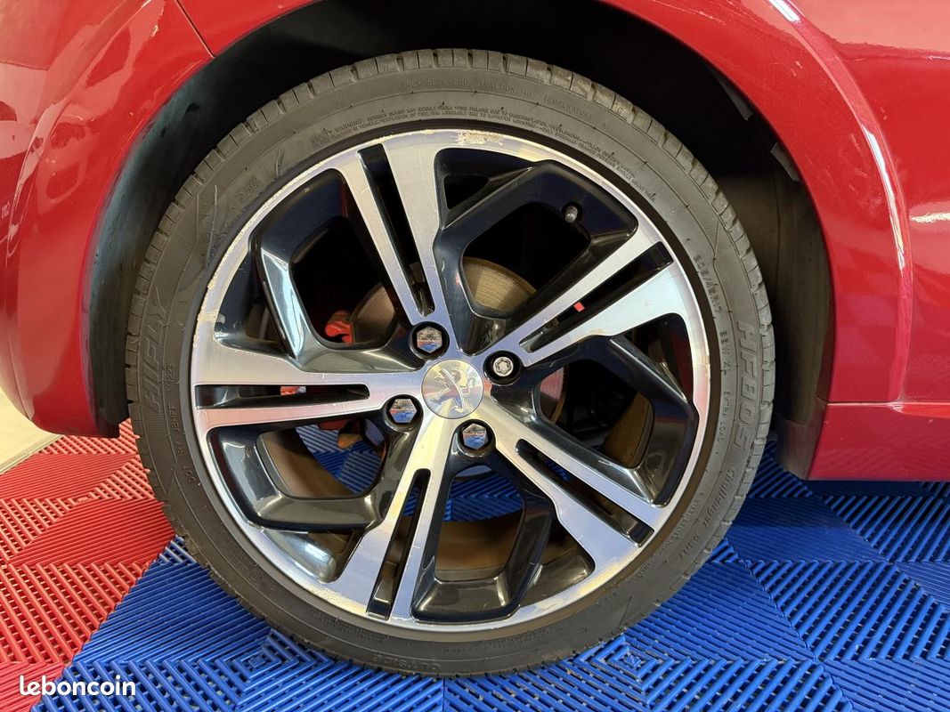 Peugeot 208 generation-i 1.6 thp 200 gti (image 19)