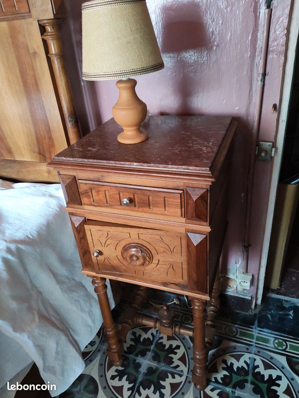 Table de chevet (image 1)