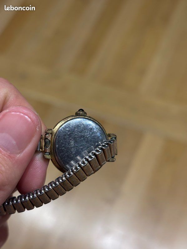 Montre Vintage Femme Clyda Incabloc - Mécanique à Remontage Manuel, Boîtier Acier, Occasion (fonctionne Mais S'arrête)