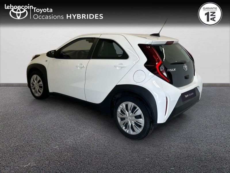 Toyota Aygo X 1.0 VVT-i 72ch Dynamic (image 2)