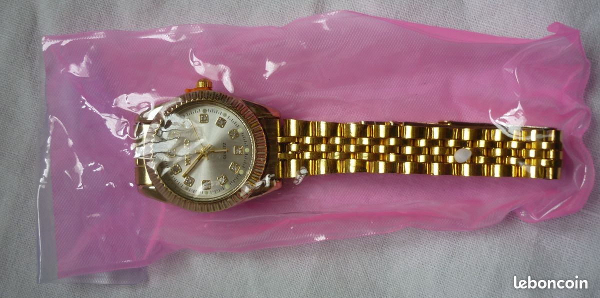 Montre Bracelet Femme Chaoyada En Acier Inoxydable Doré - Mouvement à Quartz - Neuve Avec étiquettes