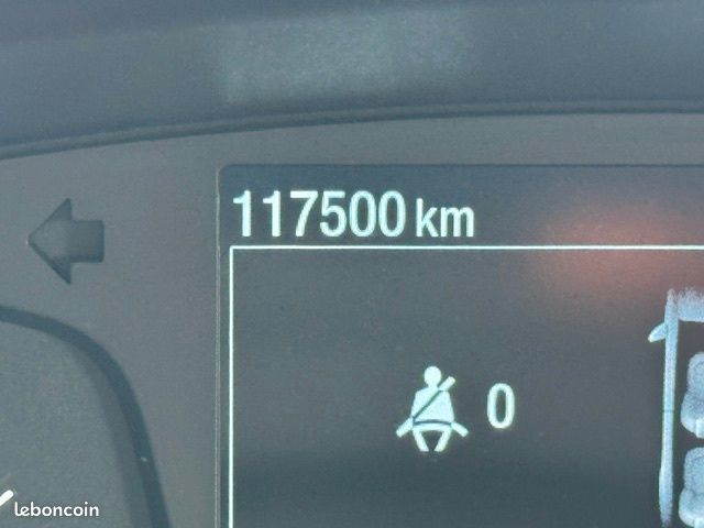 Ford Fiesta 1.0 EcoBoost 95 ch S&S BVM6 ST-Line (image 6)