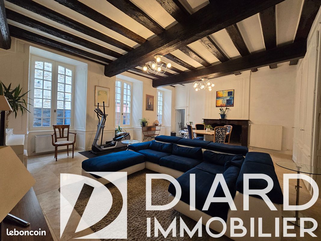 Maison 9 pièces 185 m² · à Vitré · 185 m² · 520 000 €