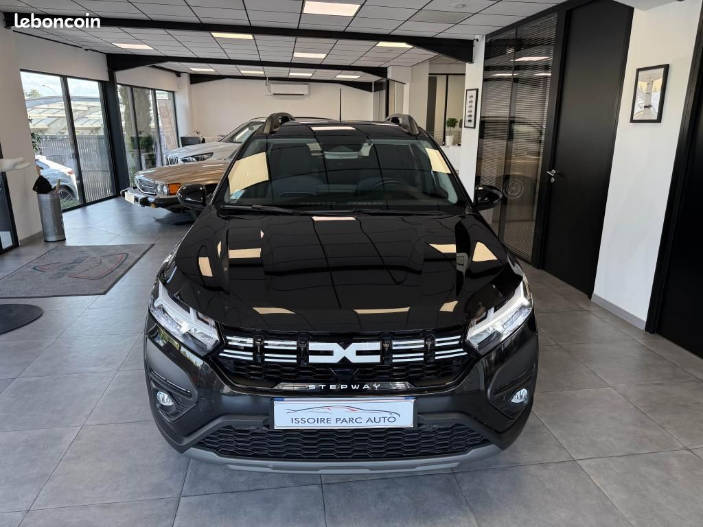 DACIA SANDERO STEPWAY 1.0 TCe 90 Expression + PACK CITY PHASE 2 (image 3)