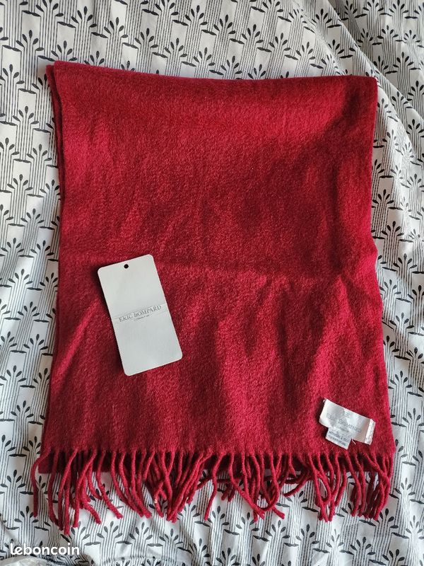 Écharpe rouge bordeaux cachemire Eric Bompard Accessoires